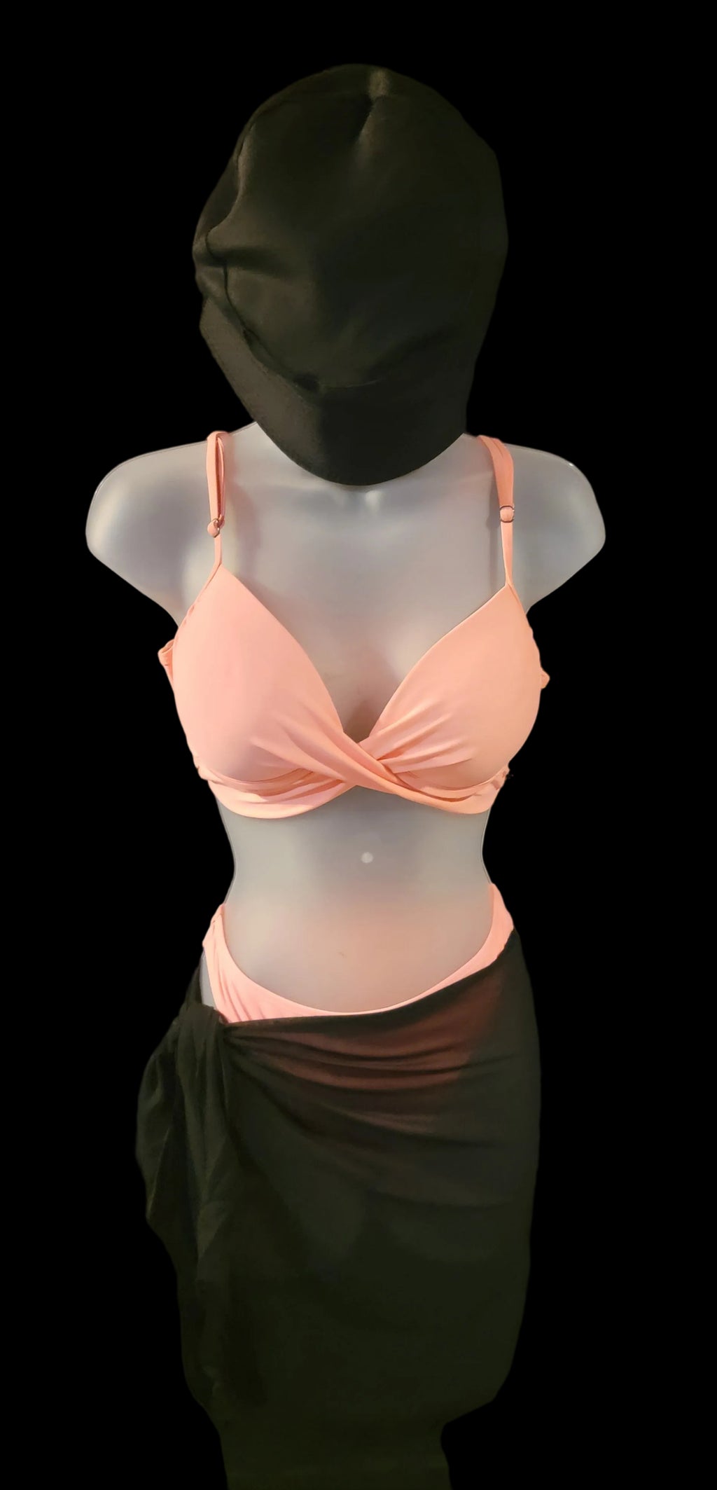 Women's sultry bikini sets