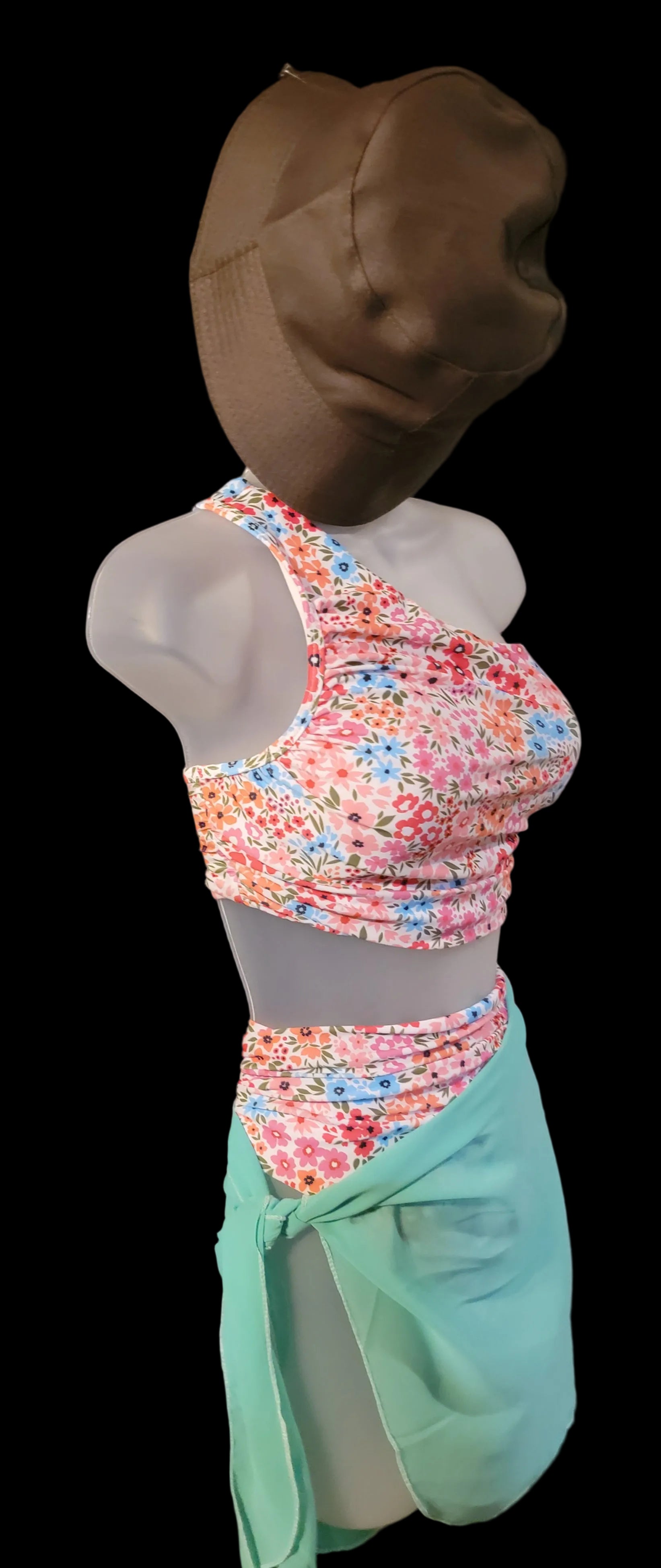 Women's sultry bikini sets
