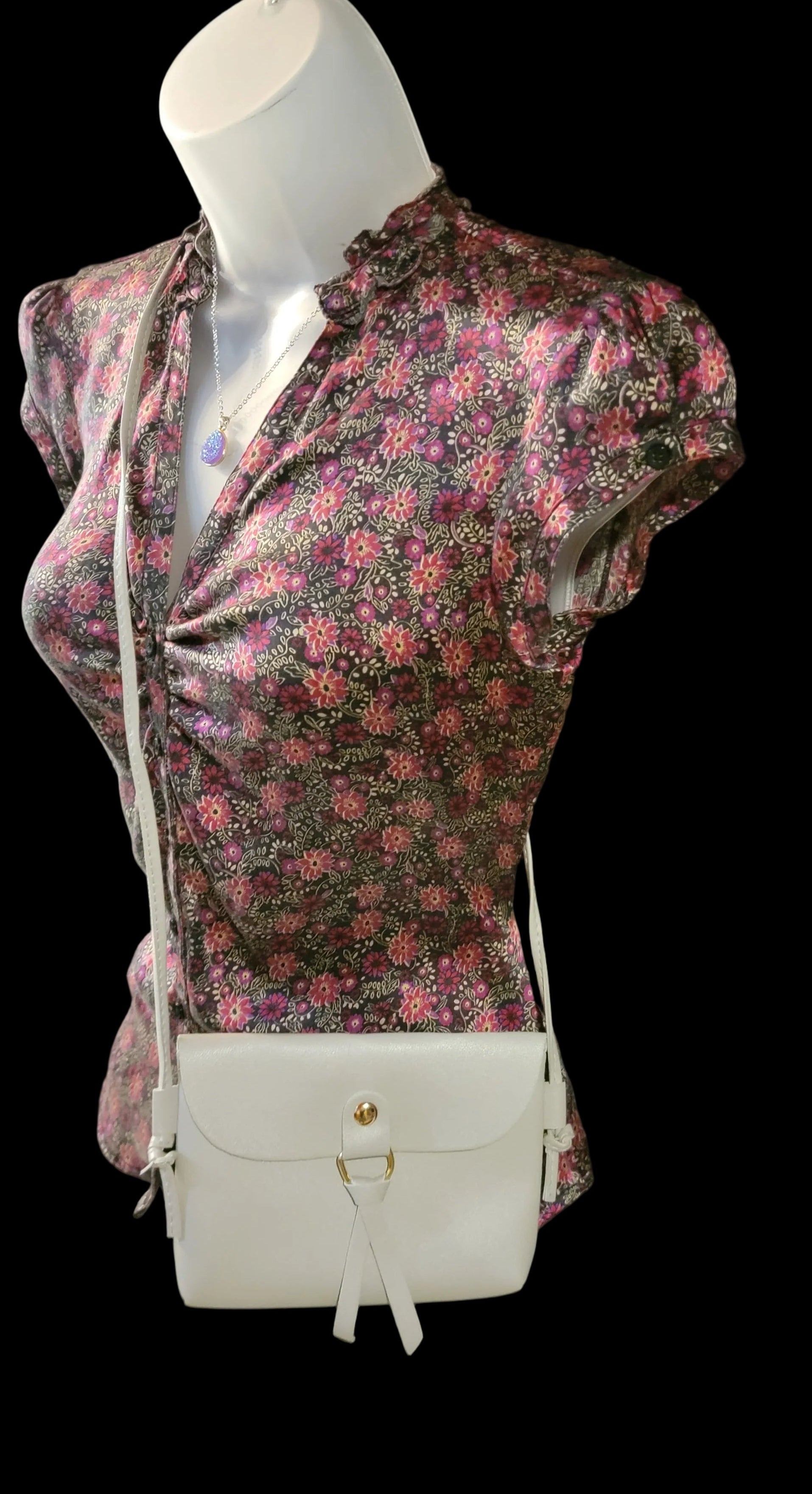 Women's playful summer outfits