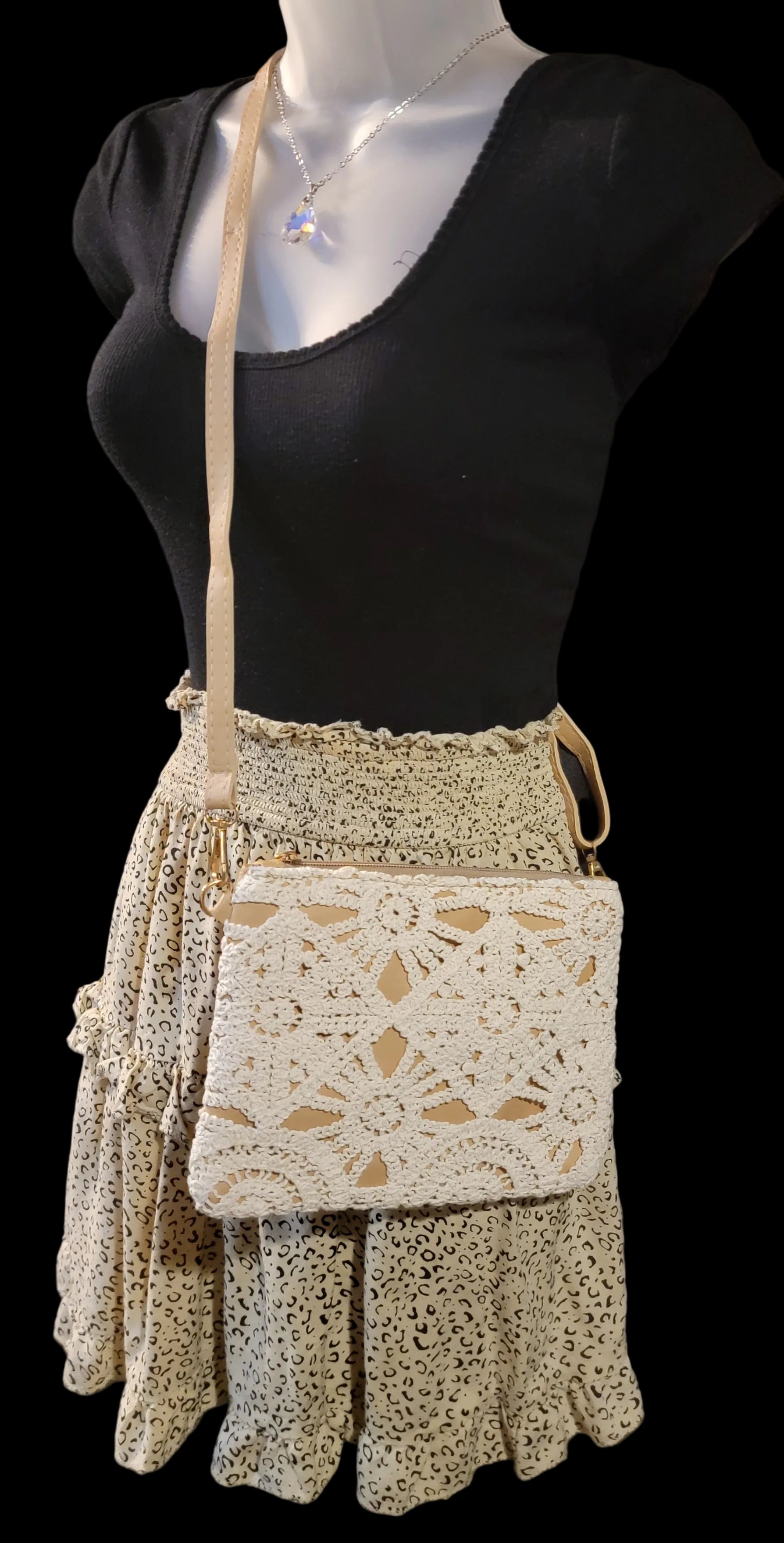 Women's playful summer outfits