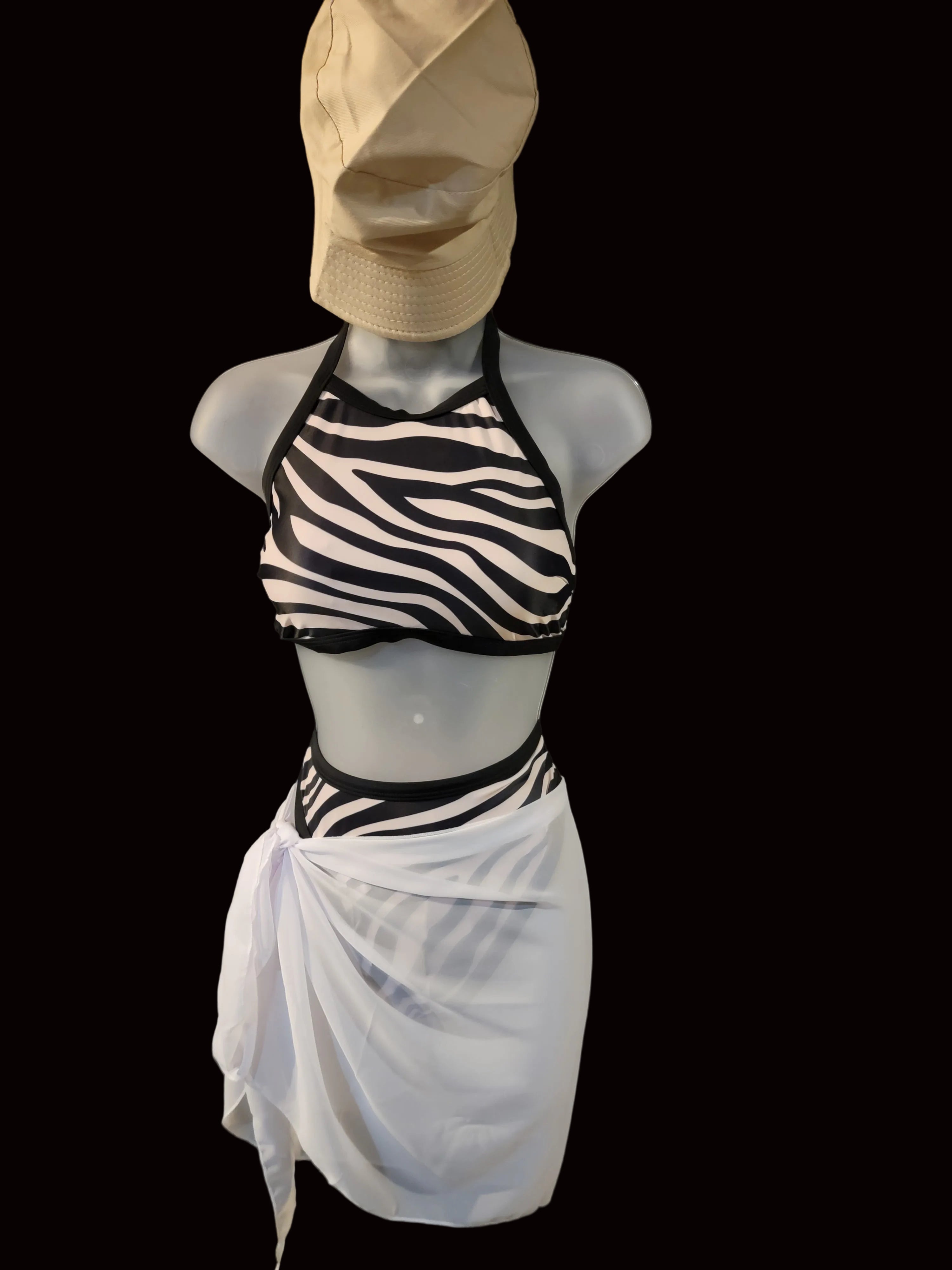 Women's sultry bikini sets