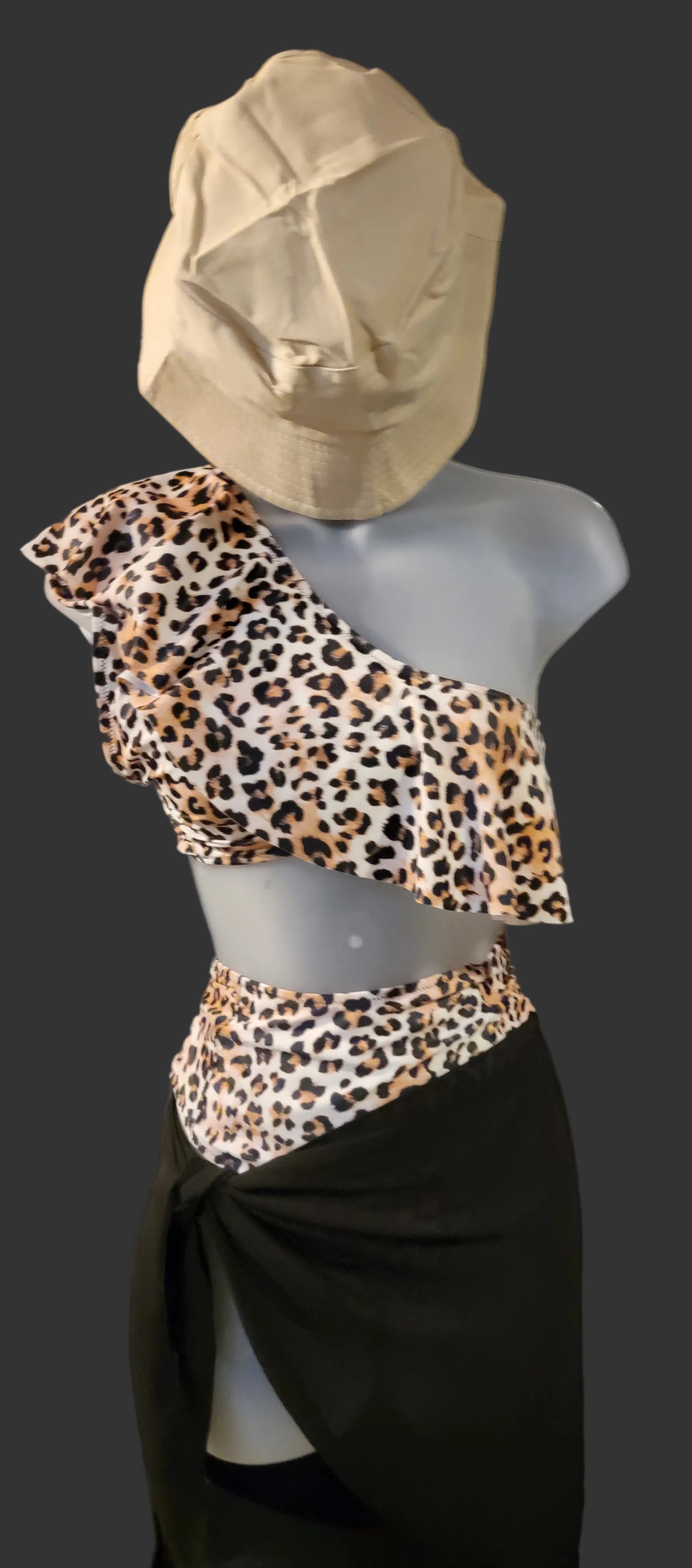 Women's sultry bikini sets