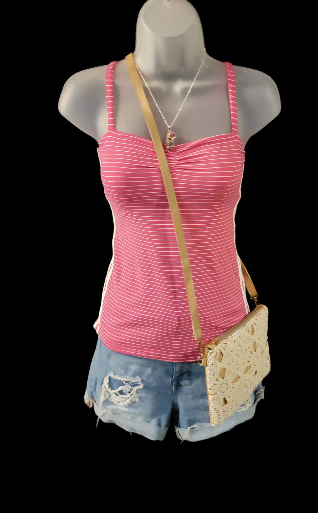 Women's playful summer outfits