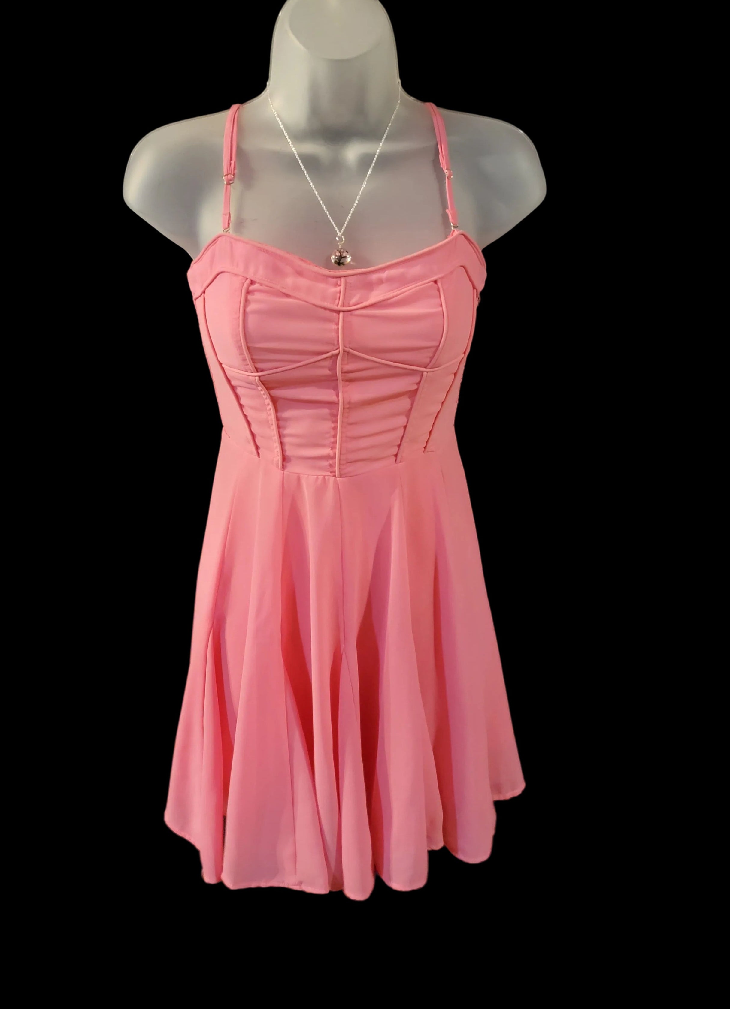 Women's spicy party dresses