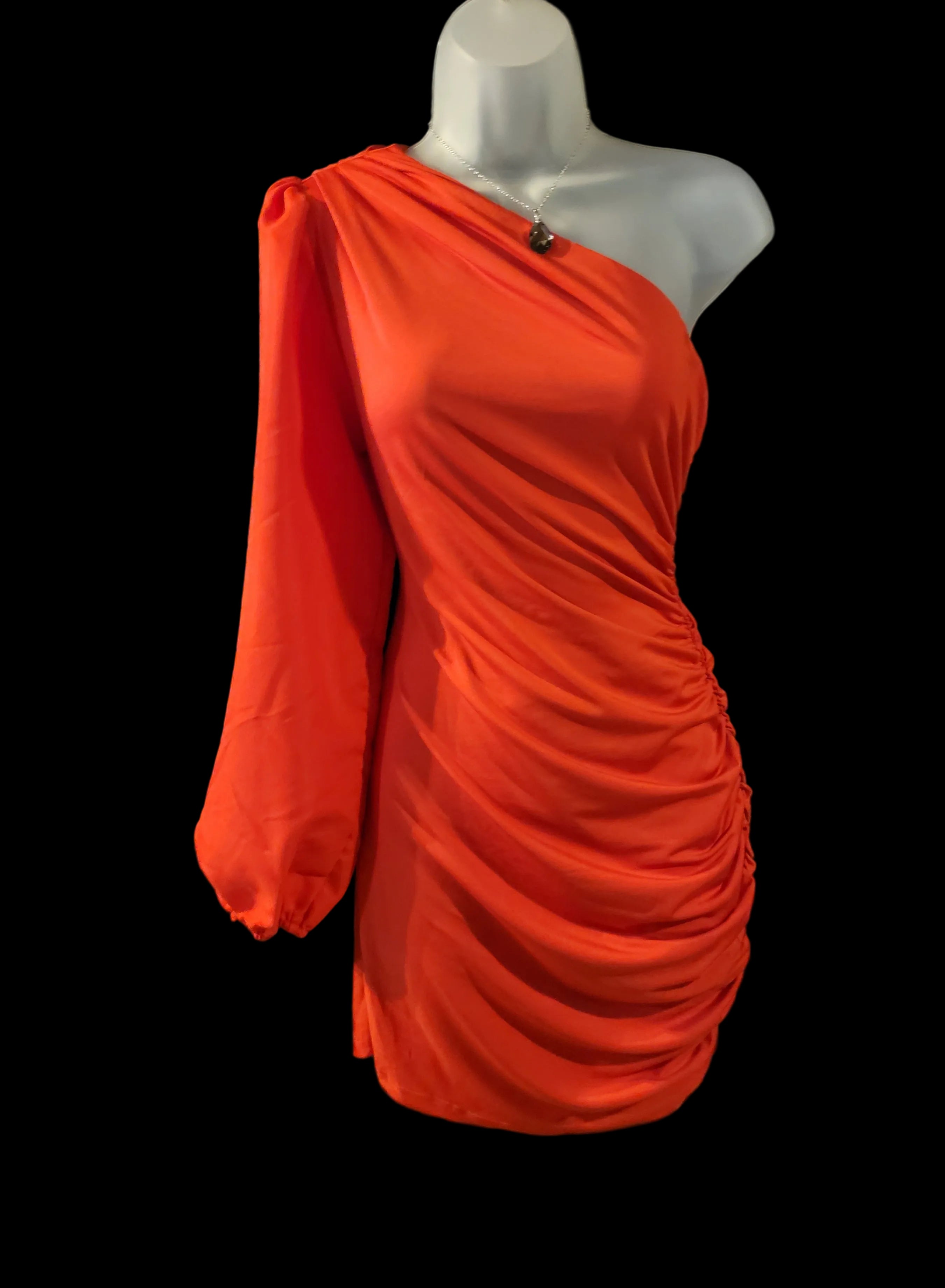 Women's spicy party dresses